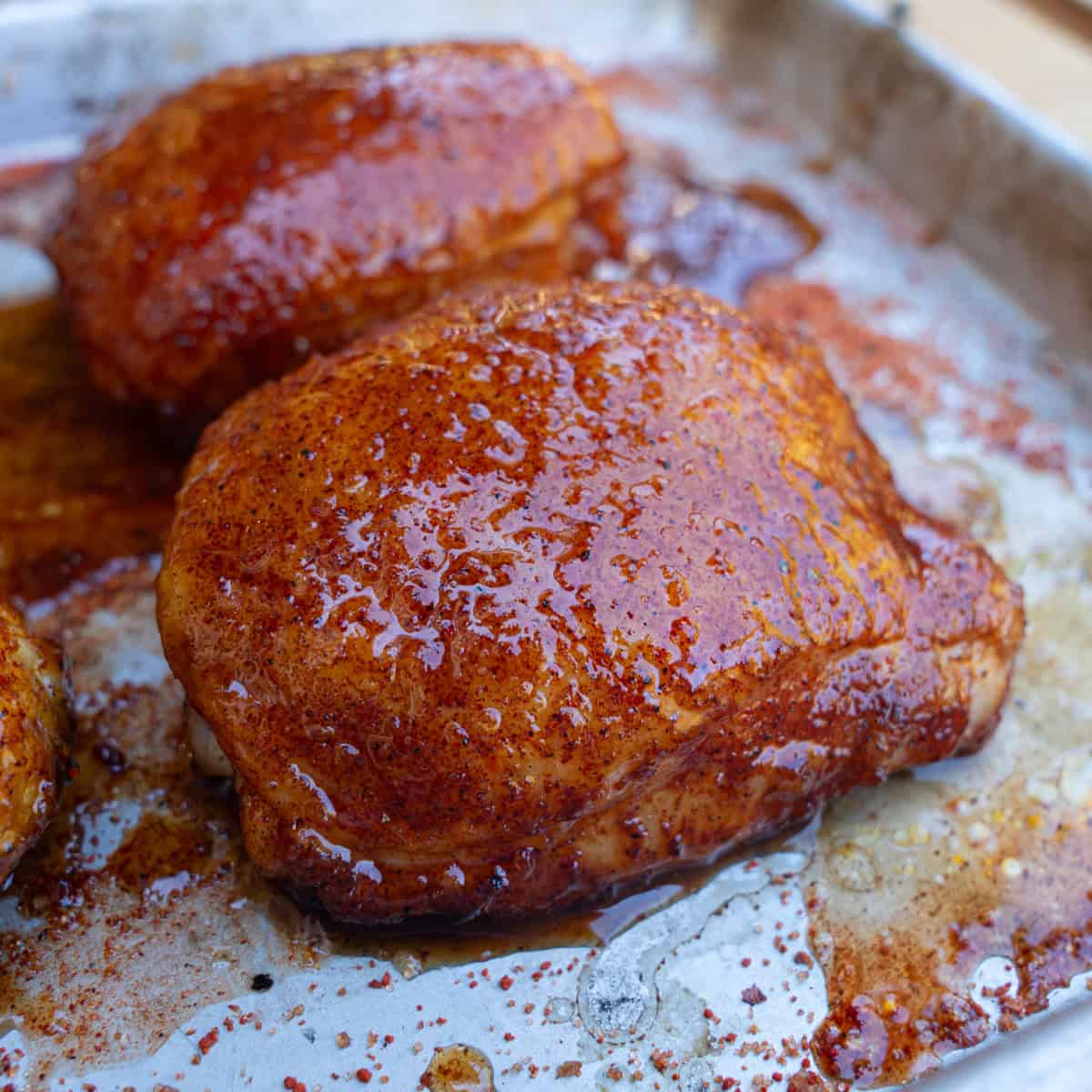 Grilled Chicken Thighs with Apple-Cinnamon Glaze