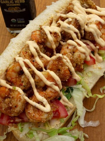 Shrimp Po'Boy with Cajun Aioli Recipe