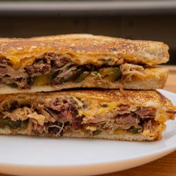 Pulled Pork BBQ Sandwich with Pickled Jalapeños