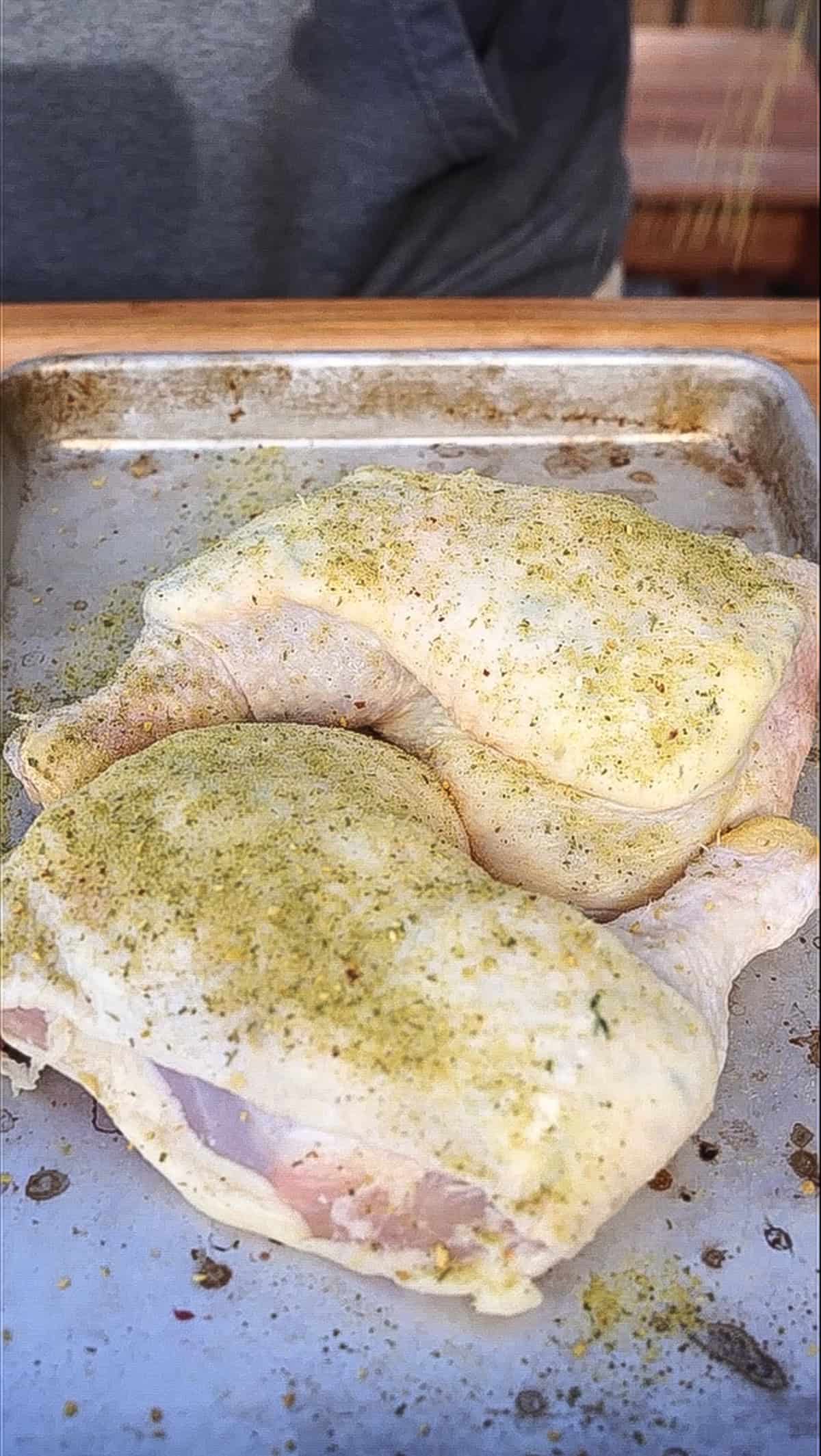 Seasoning Chicken Quarters