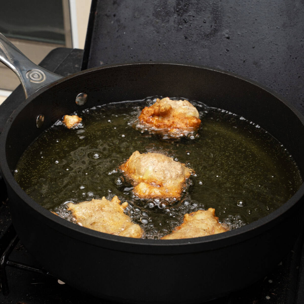 Frying Applesauce Fritters
