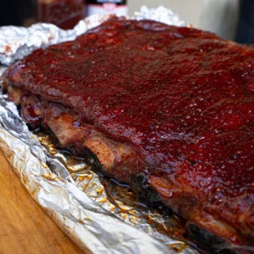 Smoked Spare Ribs with great meat pullback from the bones